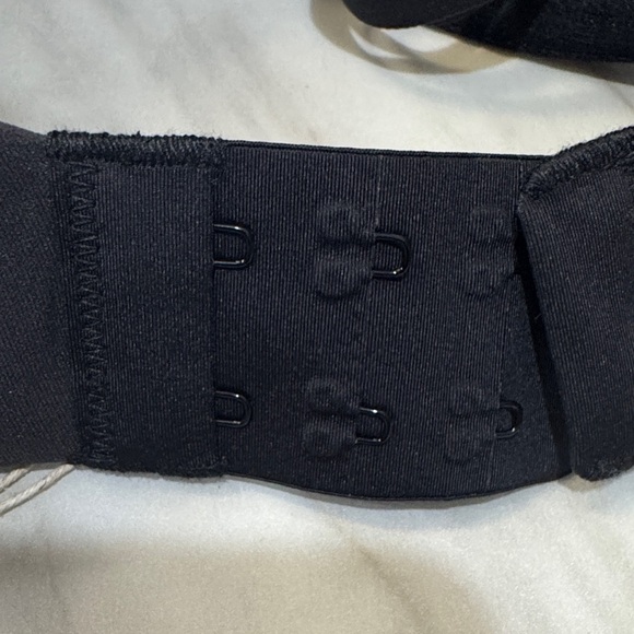 Elegant Black Women's Bra 32DDD - Picture 4 of 5